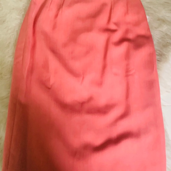 Peach me please woman’s skirt suit - Picture 2 of 2
